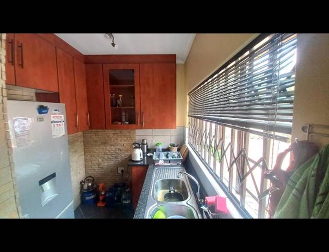 FARM FOR SALE IN KAMEELDRIFT EAST